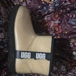 UGG Cream Rain Boots